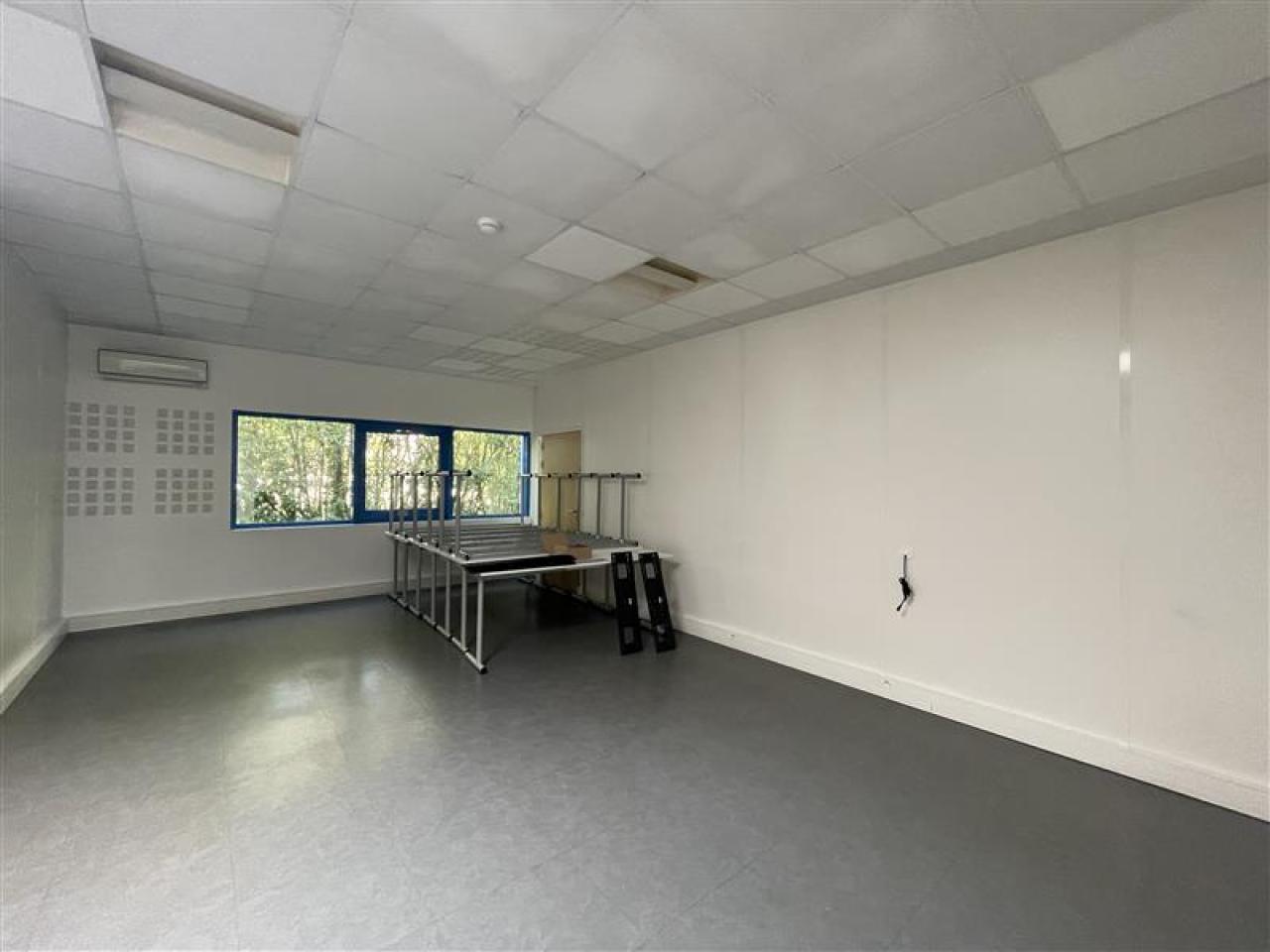 Bureau Montpellier 880m² Location bureau Montpellier Hérault OLBUR2534301 4